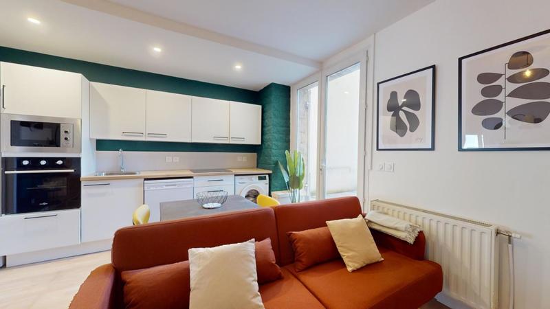 Appartement - 70 m² - 5 pièces