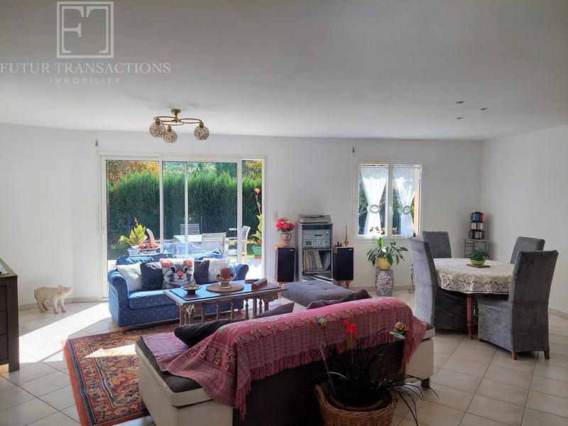 Maison - 120 m² - 6 pièces