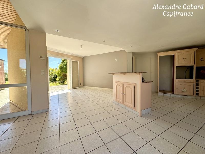 Maison - 206 m² - 9 pièces