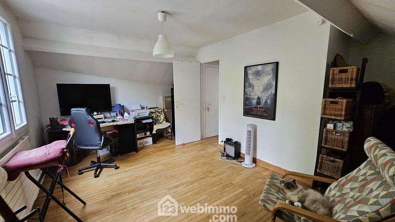 Maison - 110 m² - 6 pièces