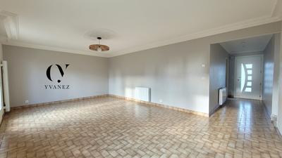 Maison - 73 m² - 3 pièces