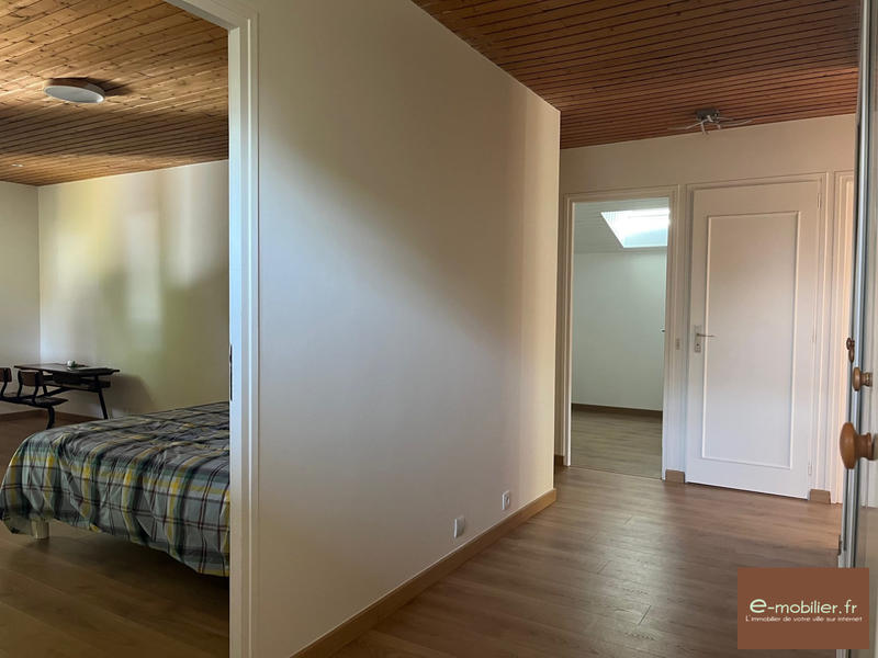 Villa - 195 m² - 7 pièces