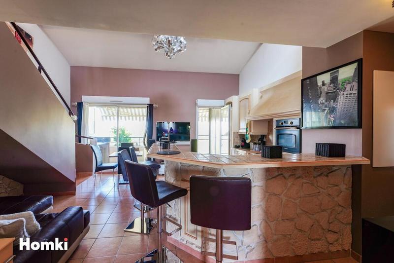 Appartement - 60 m² - 4 pièces