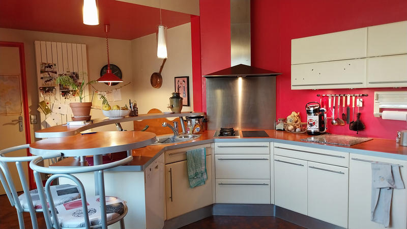 Maison - 245 m² - 8 pièces