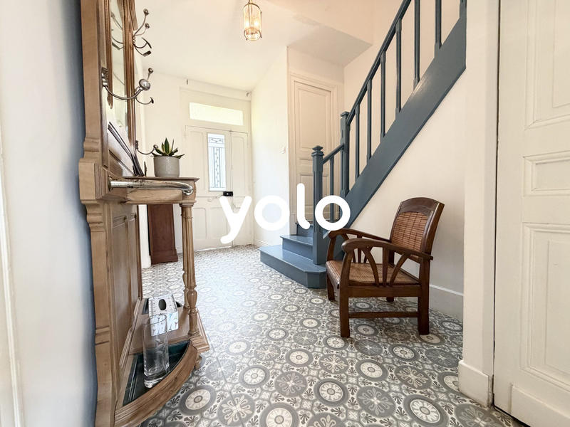 Maison - 127 m² - 7 pièces