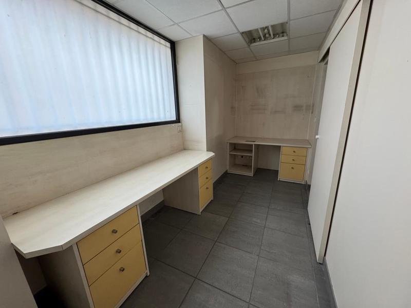 Local commercial - 128 m²