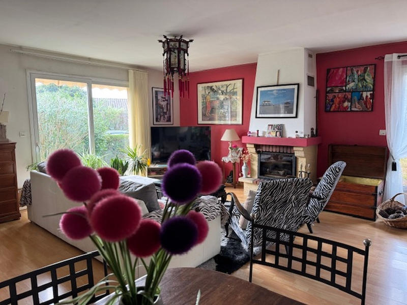 Maison - 104 m² - 4 pièces