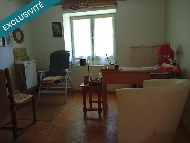 Maison - 248 m² - 9 pièces