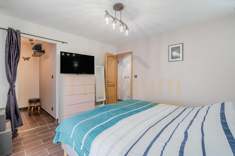 Maison - 152 m² - 6 pièces