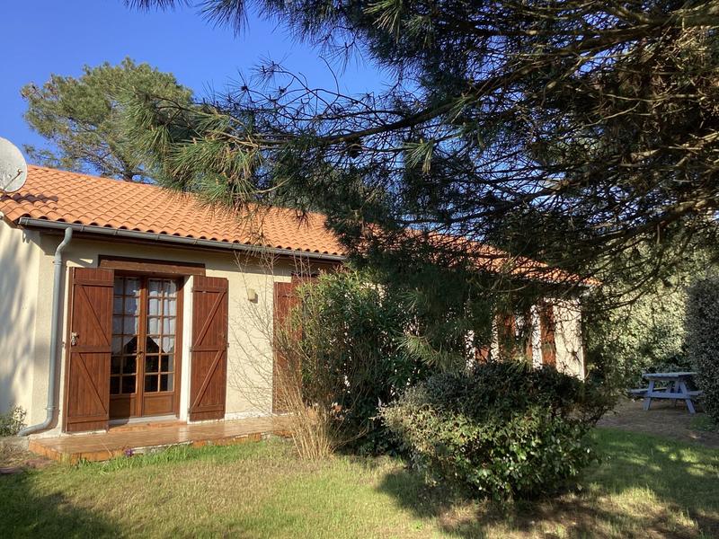 Maison traditionnelle - 88 m² - 5 pièces