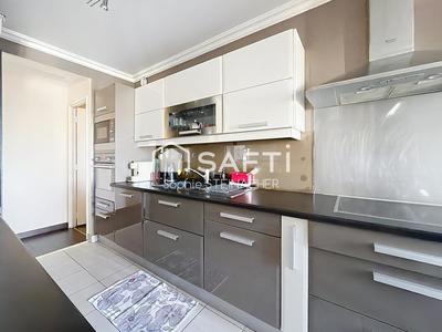 Appartement - 82 m² - 3 pièces