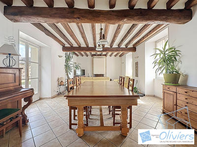 Maison - 164 m² - 7 pièces