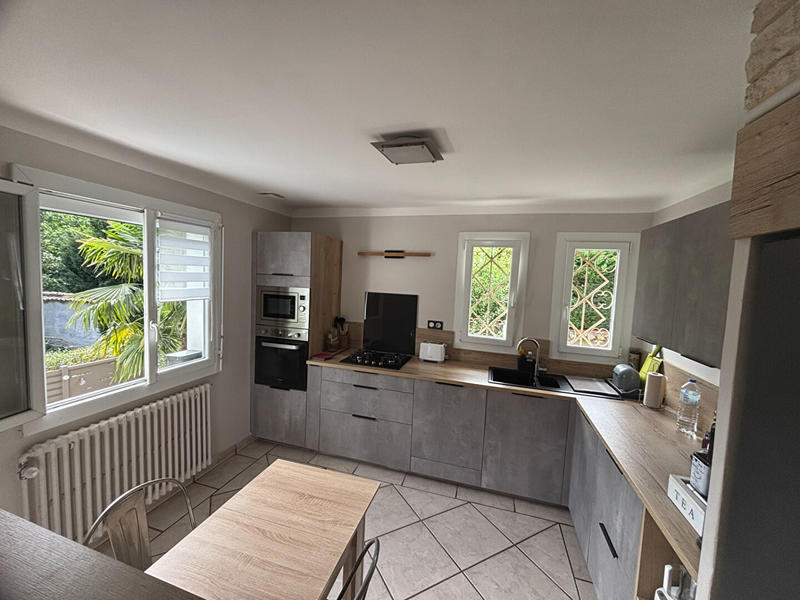 Maison - 80 m² - 5 pièces