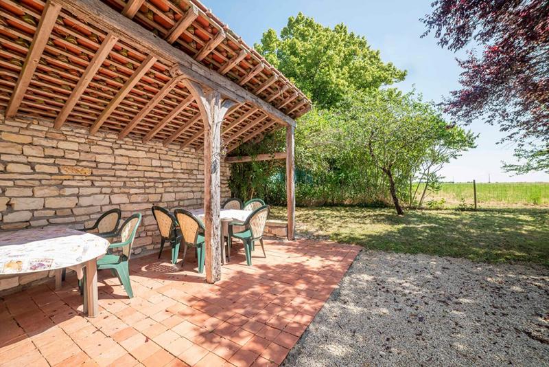 Maison - 365 m² - 7 pièces