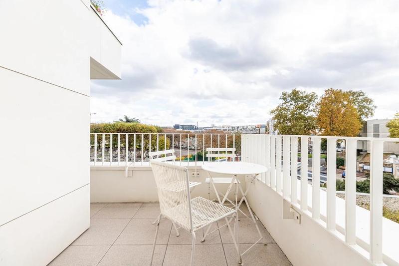 Appartement - 84 m² - 4 pièces