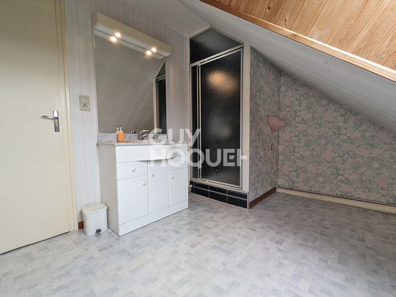 Maison - 140 m² - 7 pièces