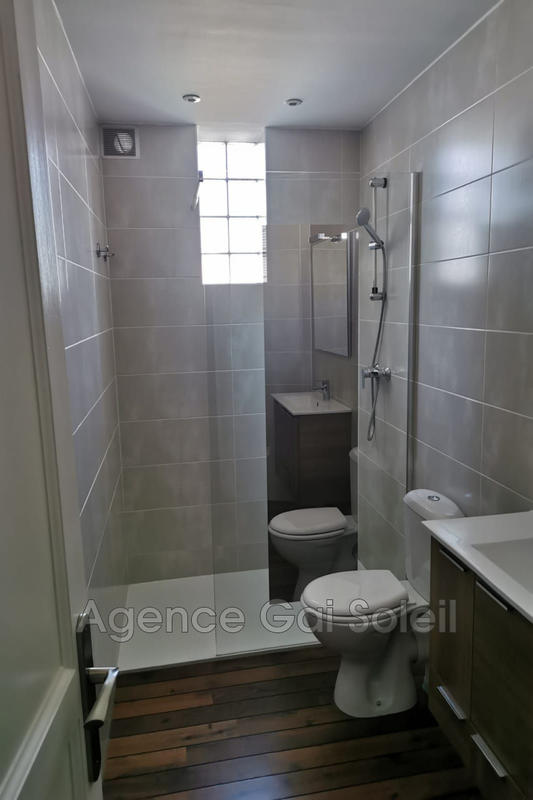 Villa - 250 m² - 7 pièces