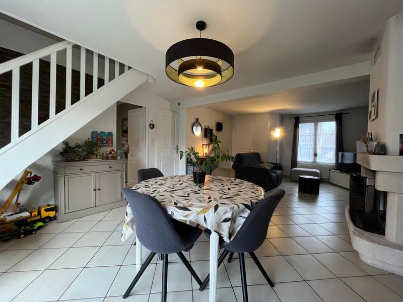 Maison - 100 m² - 5 pièces