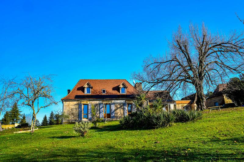 Ferme - 280 m² - 8 pièces