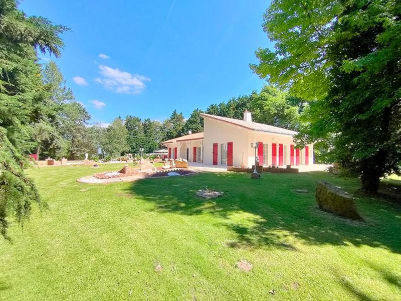 Maison - 192 m² - 6 pièces