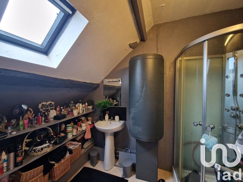 Maison - 332 m² - 11 pièces