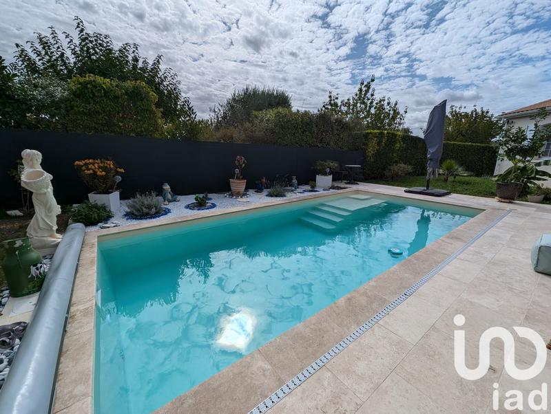 Maison - 166 m² - 7 pièces