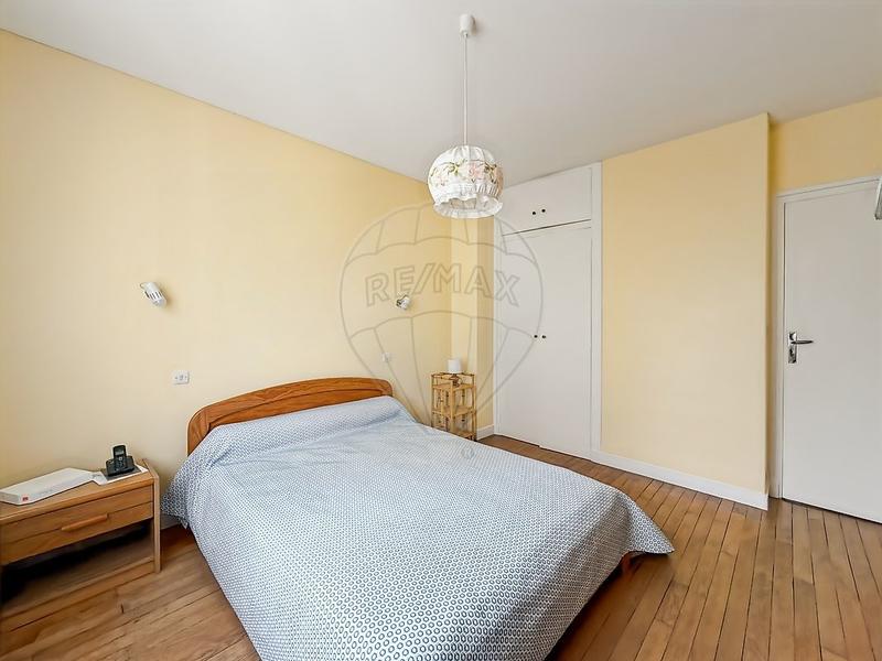 Maison - 96 m² - 5 pièces