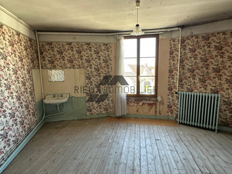 Propriété - 155 m² - 8 pièces