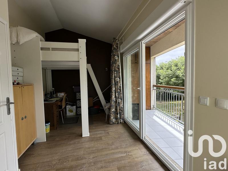 Appartement - 81 m² - 4 pièces