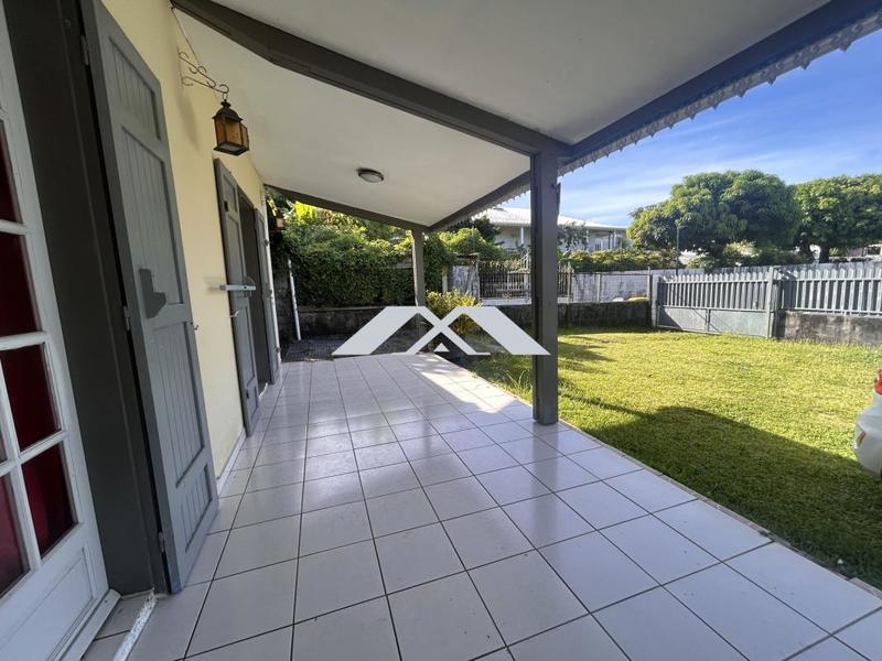 Maison - 76 m² - 4 pièces