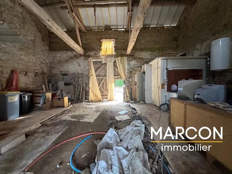 Grange - 80 m² - 1 pièce