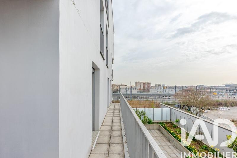 Appartement - 80 m² - 4 pièces