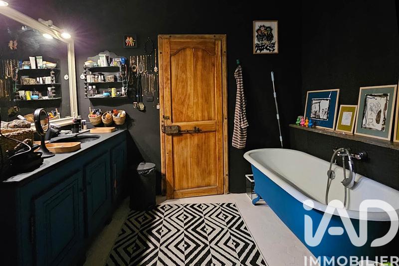 Maison - 430 m² - 15 pièces