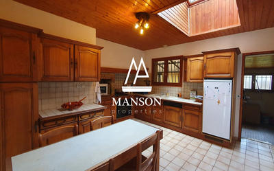 Maison traditionnelle - 96 m² - 5 pièces