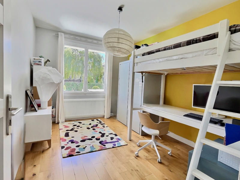 Maison - 196 m² - 6 pièces