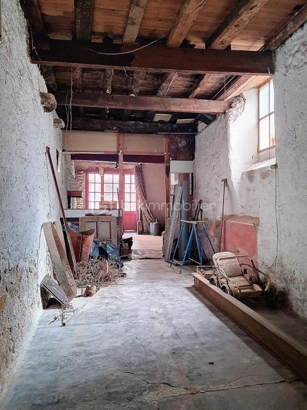 Maison de village - 200 m² - 10 pièces