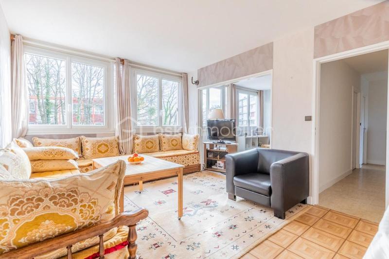 Appartement - 79 m² - 5 pièces