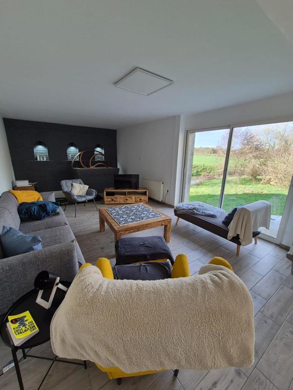 Maison - 400 m² - 5 pièces