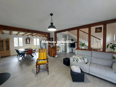 Maison - 142 m² - 6 pièces