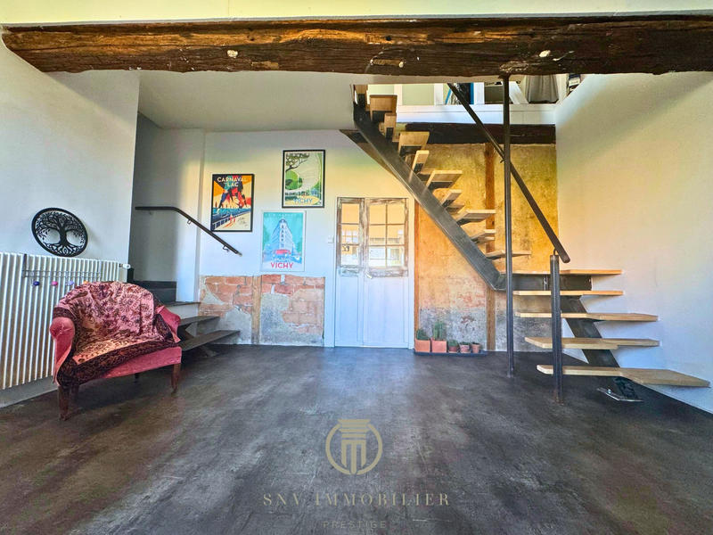 Maison - 152 m² - 7 pièces