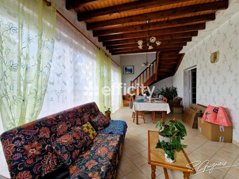 Maison - 138 m² - 6 pièces