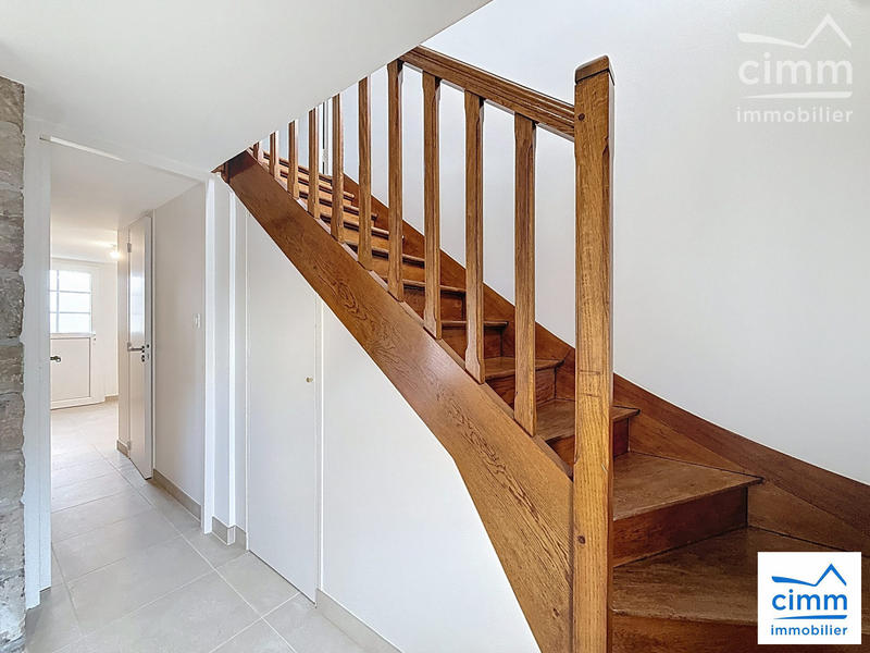 Maison - 98 m² - 5 pièces