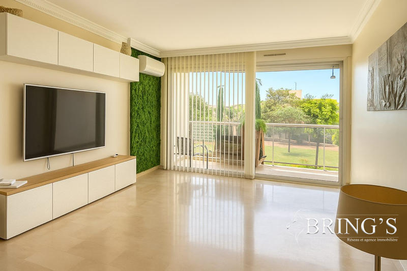 Appartement - 61 m² - 2 pièces