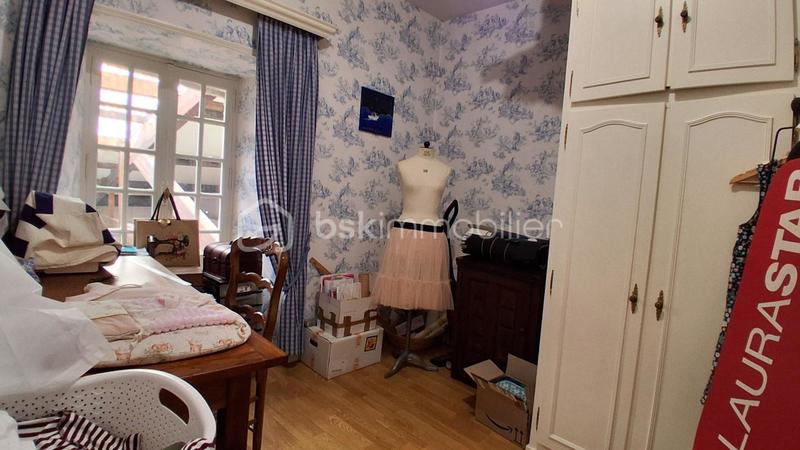 Maison en pierre - 102 m² - 6 pièces