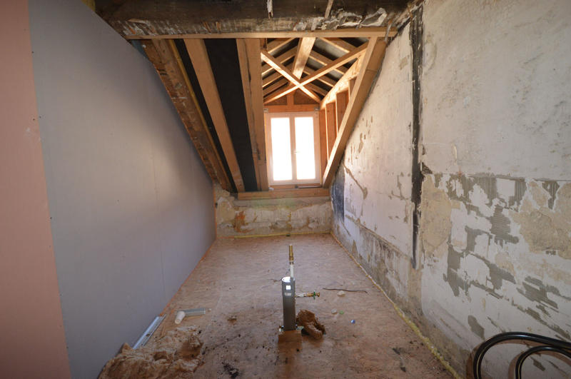 Appartement - 84 m² - 1 pièce