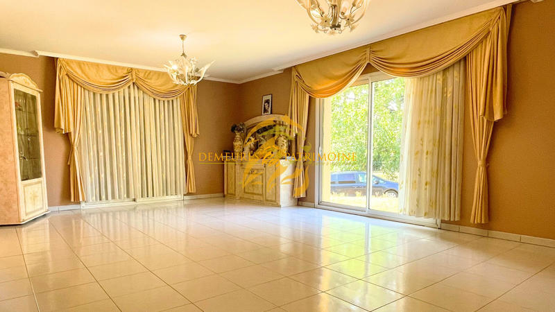 Maison - 132 m² - 5 pièces