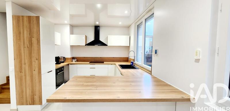 Maison - 66 m² - 5 pièces