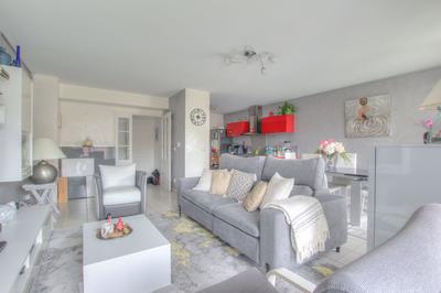 Maison - 87 m² - 4 pièces