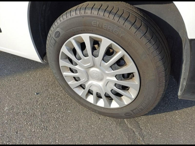 Toyota Proace City Medium 1.2l 110 Vvt-i Bvm6 Dynamic