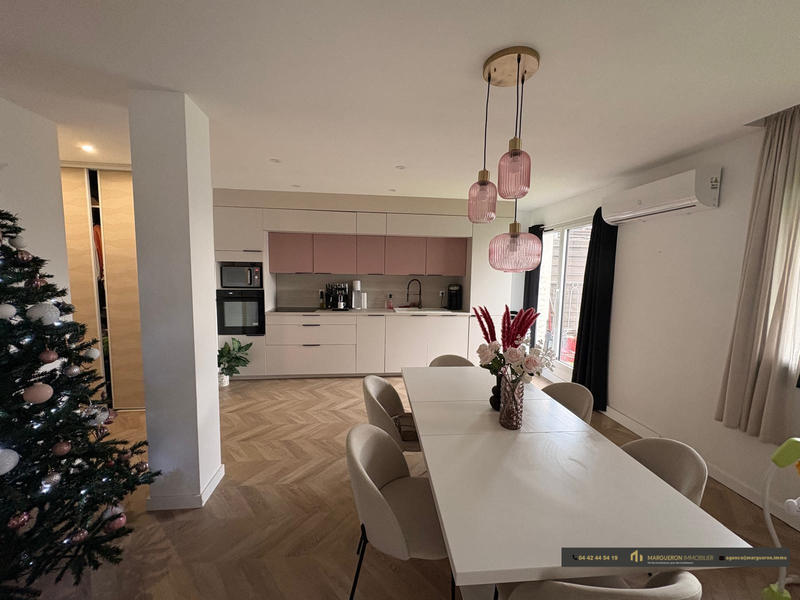 Appartement - 70 m² - 3 pièces